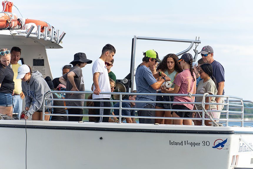 RWU Lets High School Students Dive into World of Marine Biology | Roger